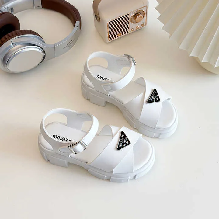 أحذية شاطئ ناعمة-soft beach shoes