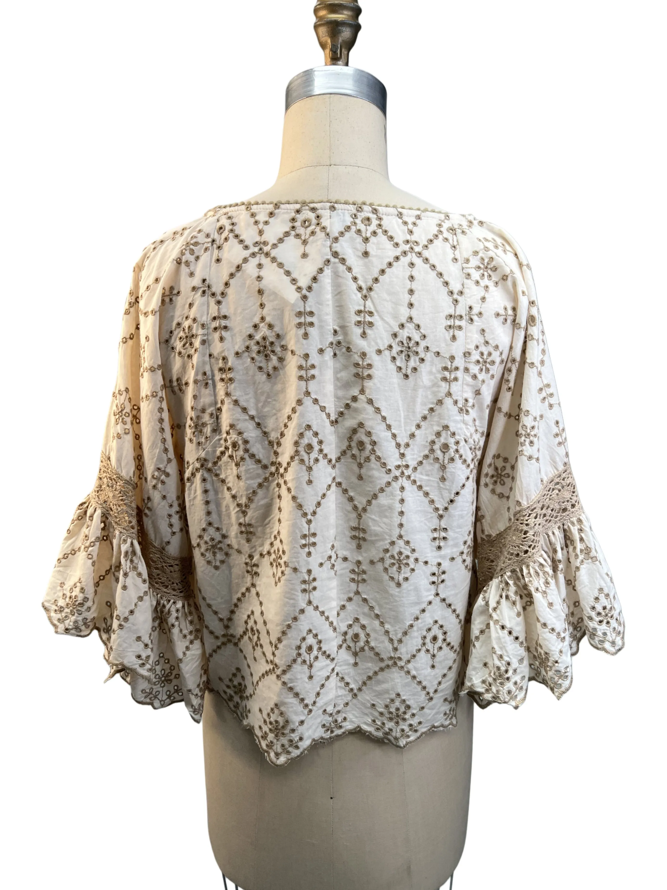 Modaposa, Cotton, Sandra Embroidered Eyelet Peasant Blouse